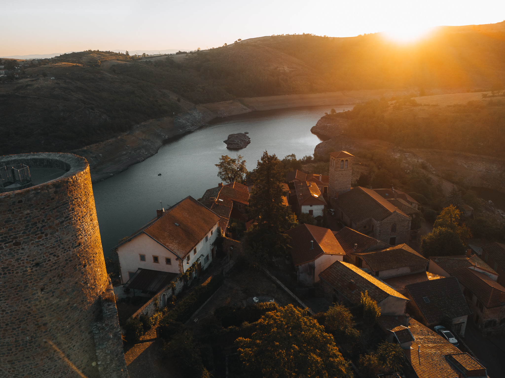 Les plus beaux villages dans la Loire Visiter la Loire